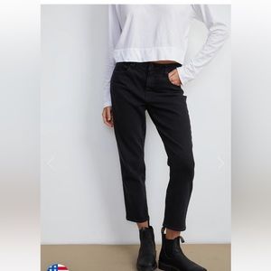 Velvet Victoria High Rise Straight Leg Jean Noir size 26 black denim